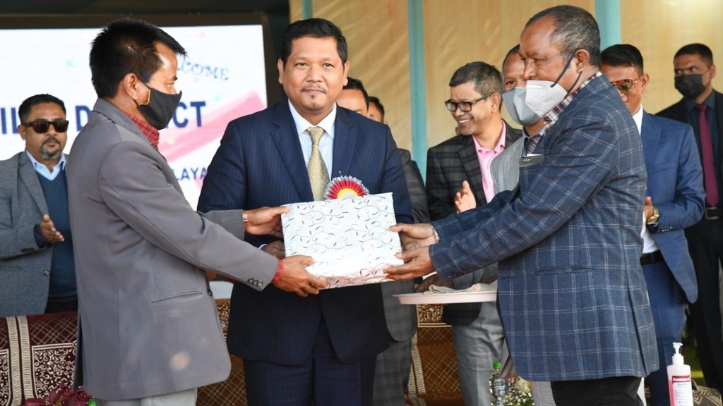 CM inaugurates Meghalaya’s 12th district amidst funfare at Mairang