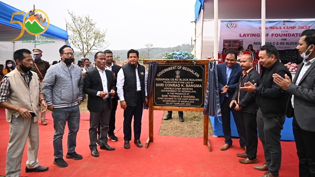 Chief Minister lays base for Rerapara C&RD and inaugurates the SHG Mela